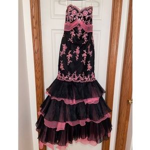 Tiffany Black & Pink Mermaid Gown- Size 6